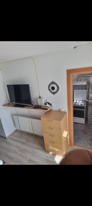 garsoniera de închiriat  în bloc nou în zona Obor (Focșani)