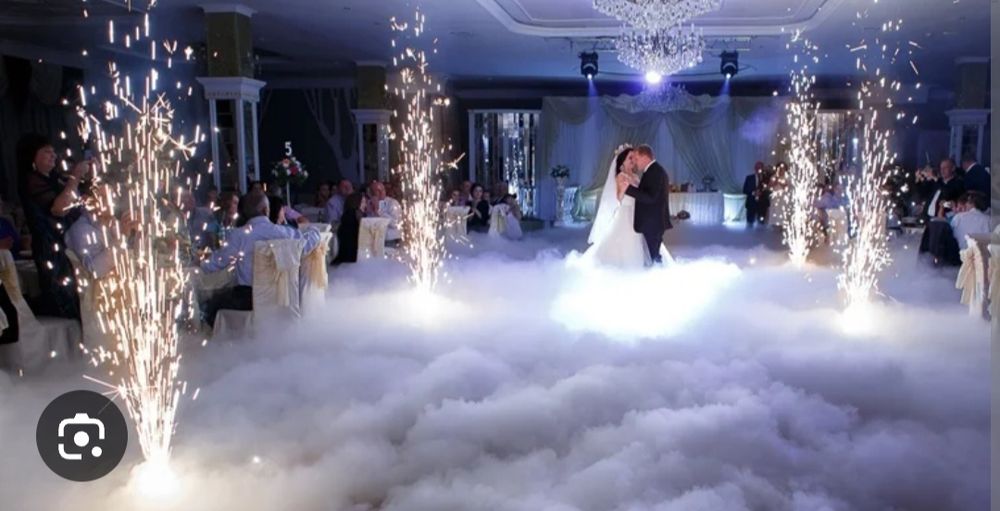 Танец молодых. Тяжёлый дым.