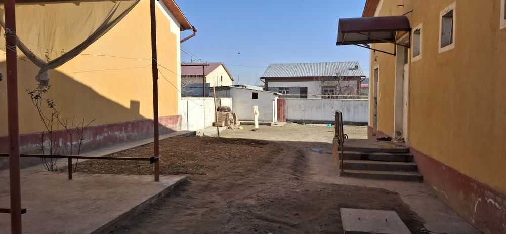 Коттедэ сотилади!!!