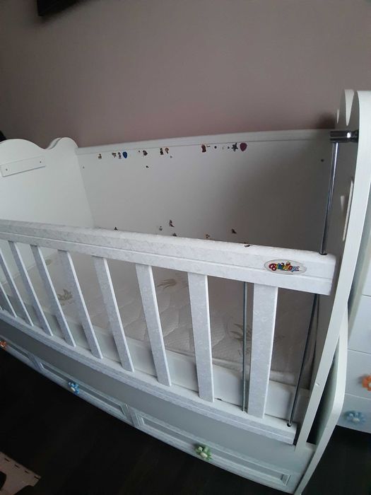 Бебешко креватче