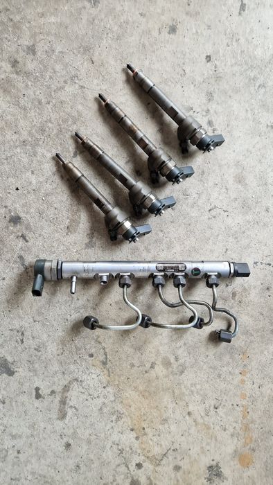 Kit injectoare / rampa Bmw 2.0d N47 E90, E87, X3 E83, cod 0445110289