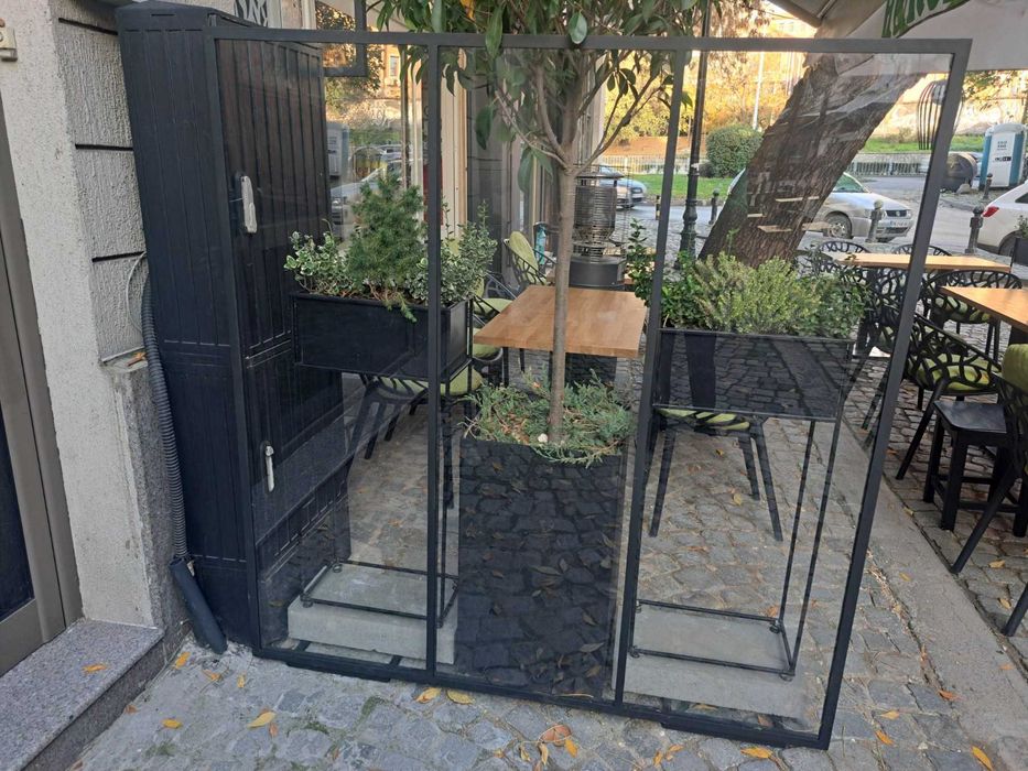 Метална преграда с поликарбонат