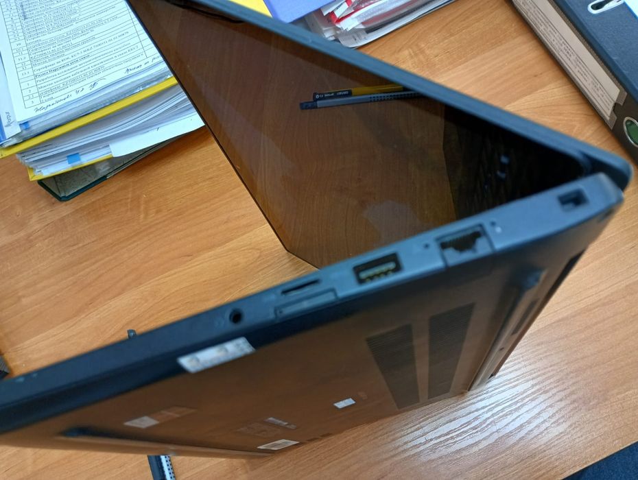 Ноутбук Dell Corei5