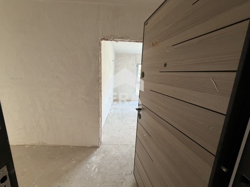 Продава се Тристаен апартамент в Варна, Аспарухово - 92 кв.м за 1729 €/кв.м - Снимка #3