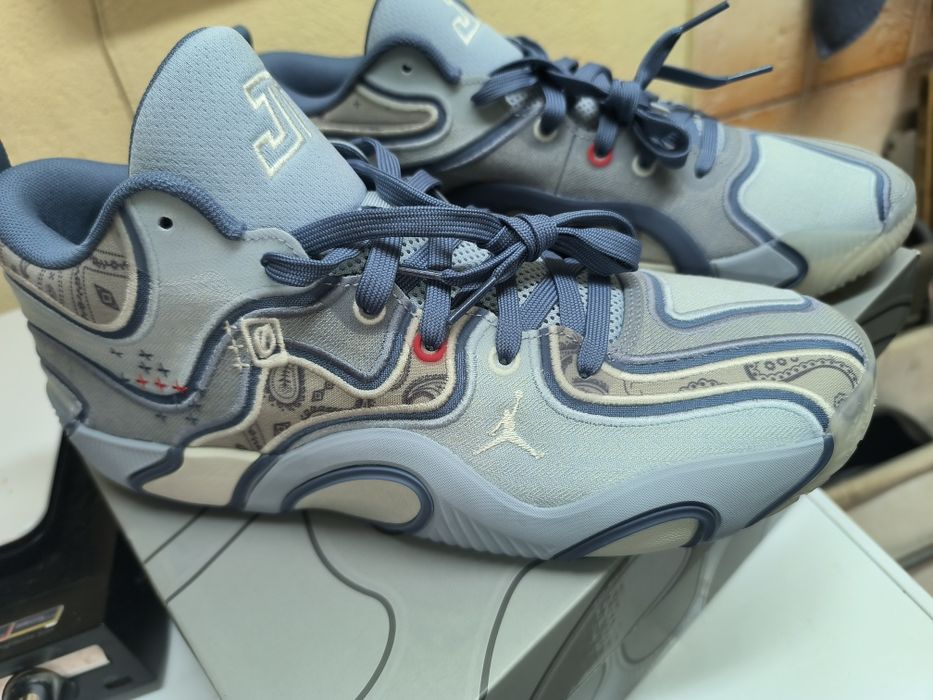 Jordan Tatum 3 blue denim  размер 45,5