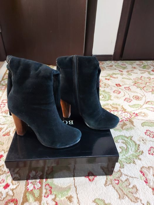 Замшевые натуральные сапоги