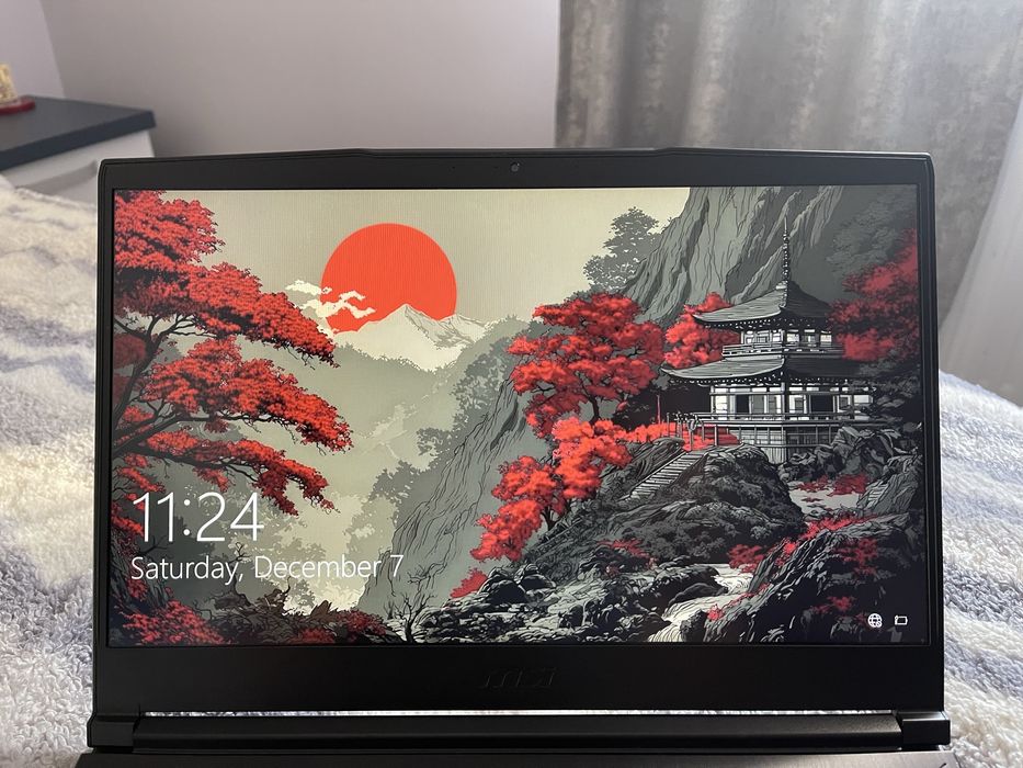 Laptop MSI GF63 i7