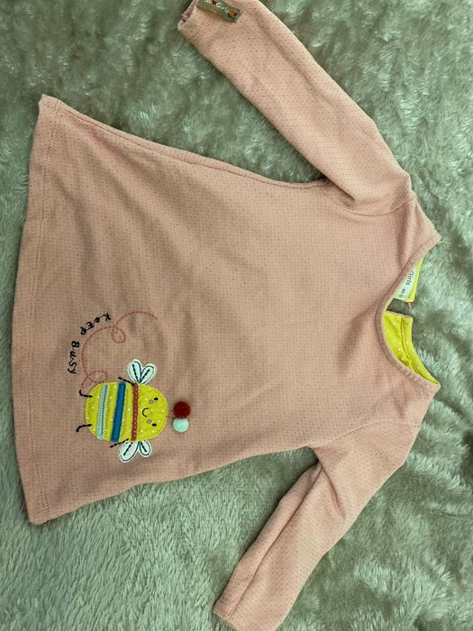 Продам детскую одежду.