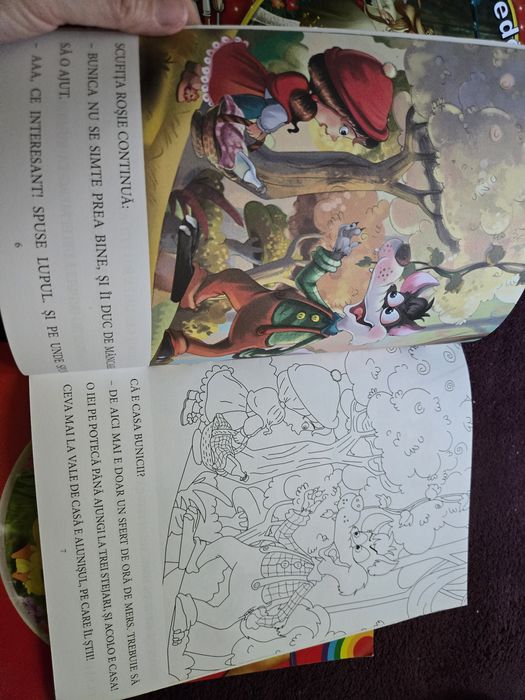 Carti "Coloram si citim" (litere si cifre) si colorat pe numere