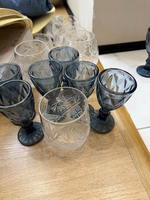 Отдам стеклянную посуду