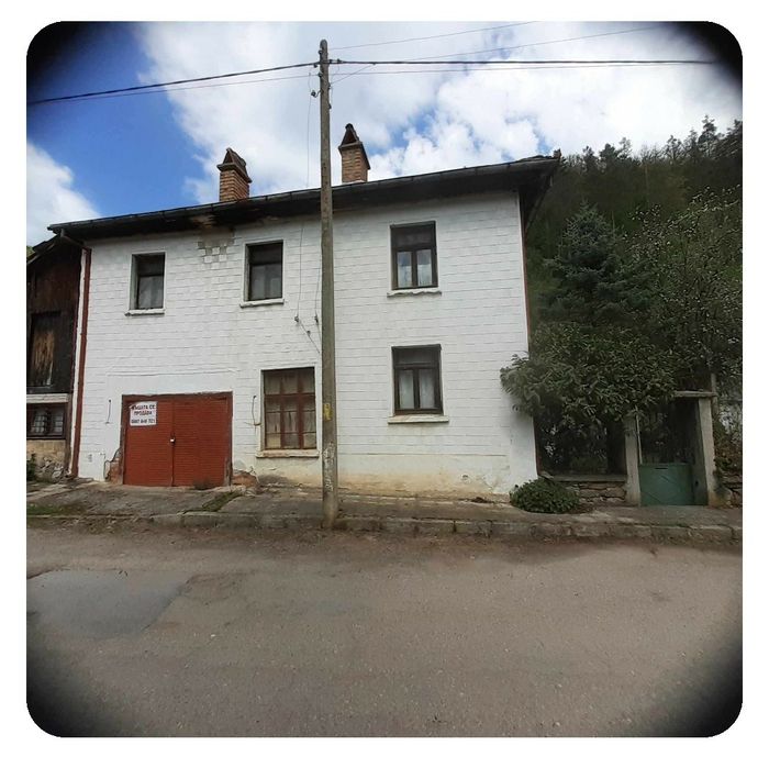 Продавам къща/вила в село Лява река