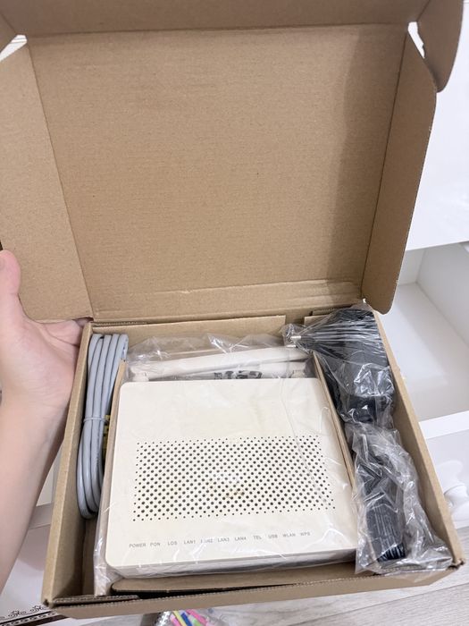 Вайфай модем хуавей почти новый