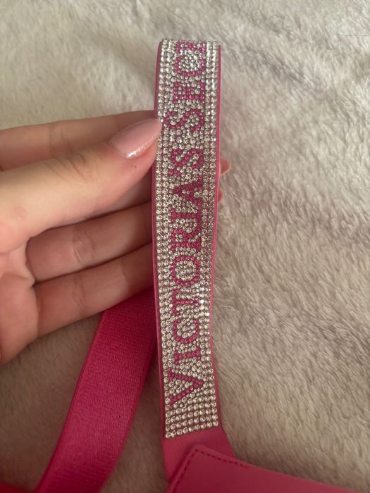 Сутиен Victoria’s Secret чисто нов