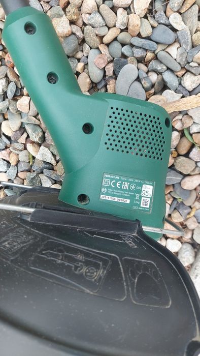 Триммер электрический Bosch EasyGrassCut 26