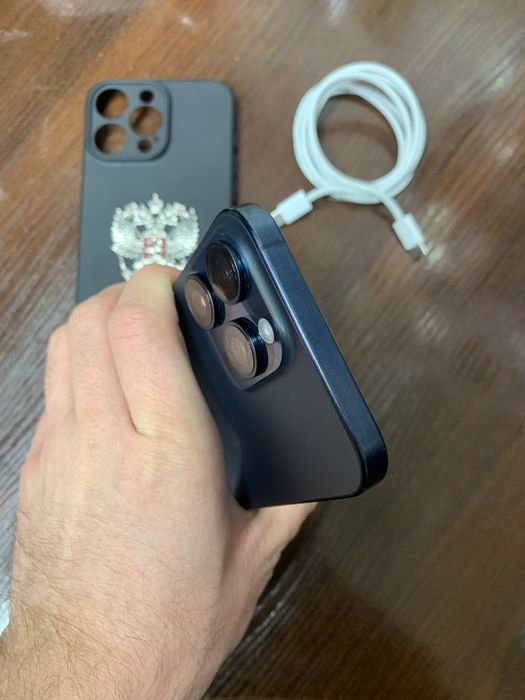 Айфон 15 про макс 512 в отличном состоянии