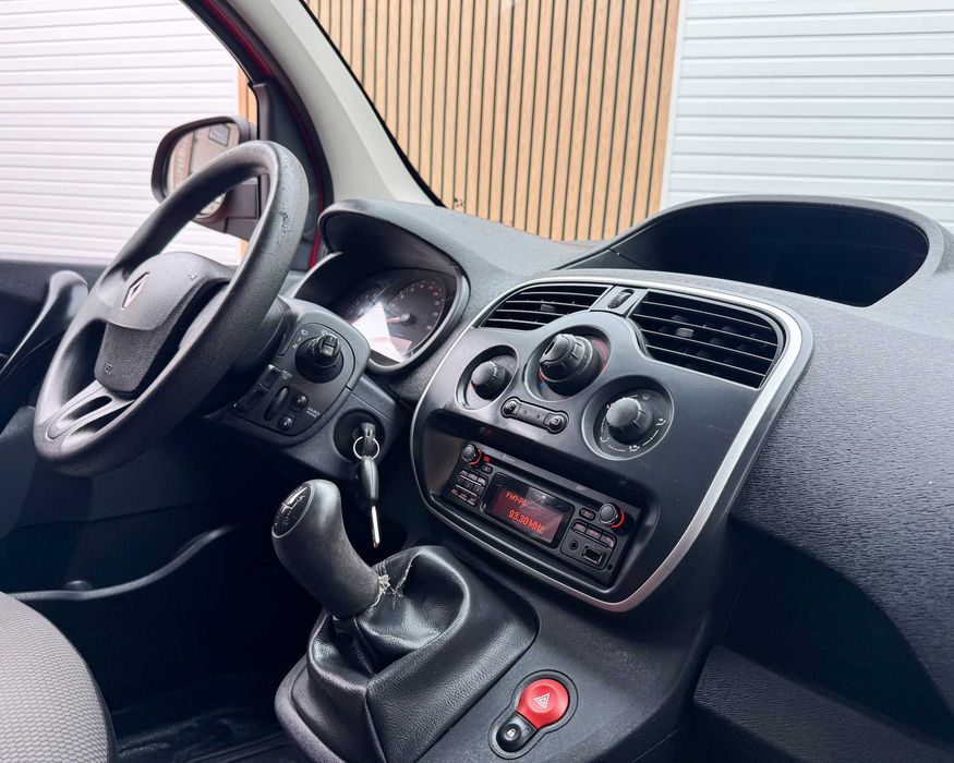 Renault KANGOO EXTRA MAXI . 1,5Dci . An 2017 . Tva inclus si deductibil