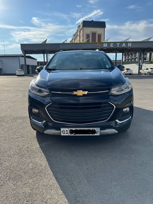 trekker 1 premier qora 2019