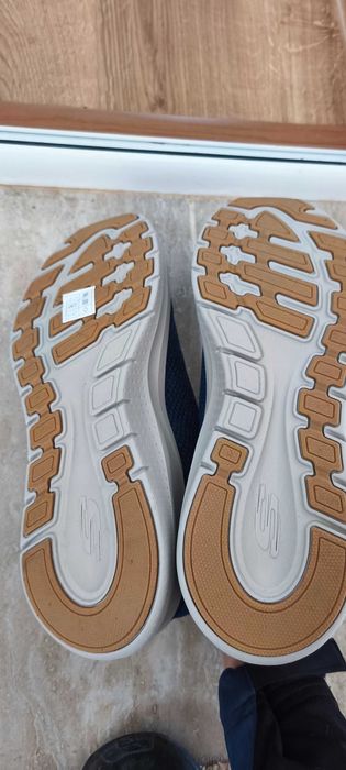 Маратонки Skechers