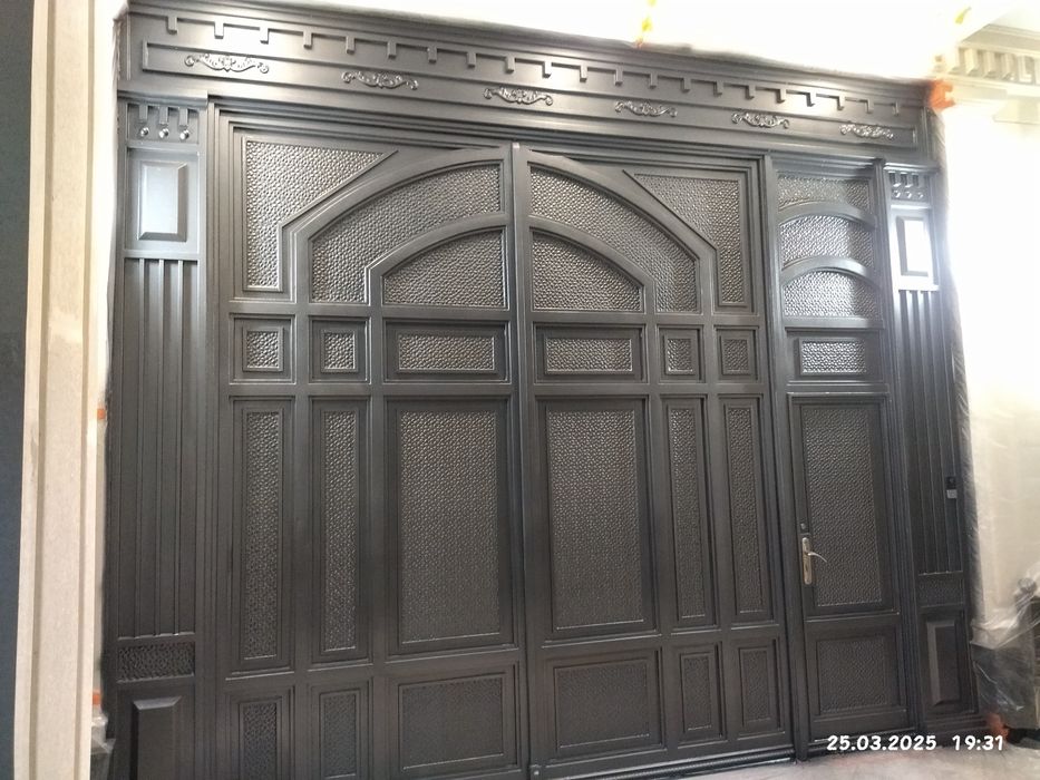 Покраска ворот и решёток