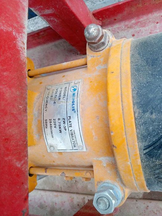 Shlakablok aparati Nurota sotiladi