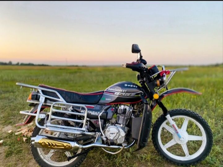 Продам мотоцикл 200куб