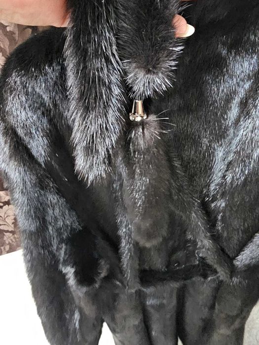 Одежда отличного качества и состояния