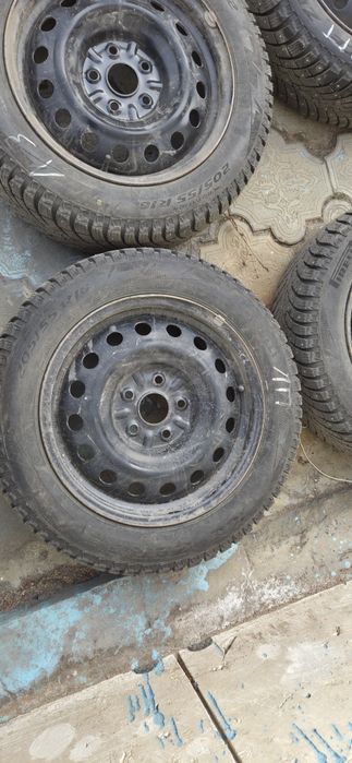 Продам шины pirelli
