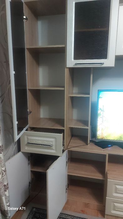Шкаф под телевизор