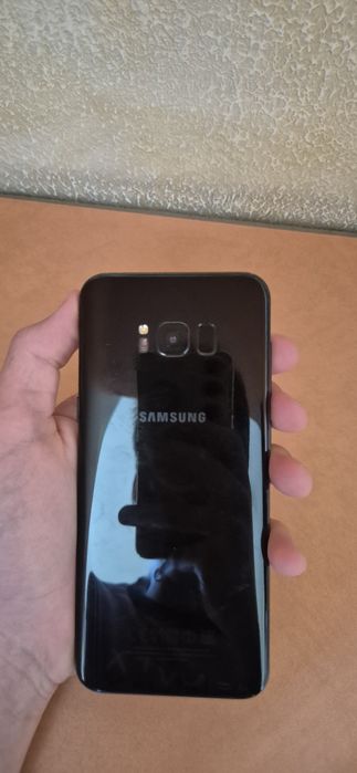 Телефон Samsung s8+