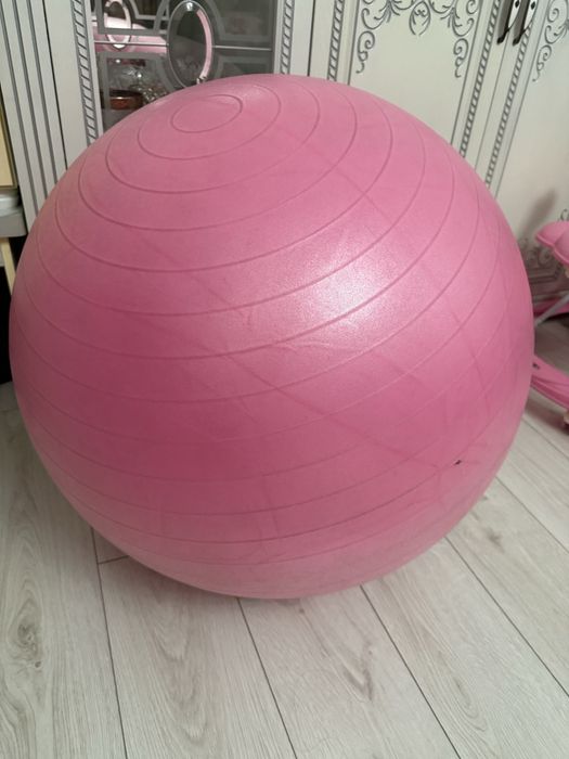 Продам фитбол для занятий