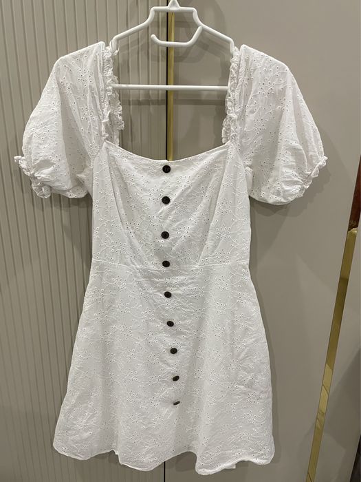 Продам одежду по 4000