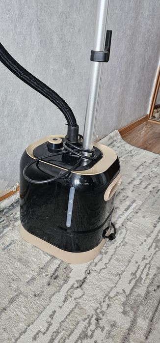 Отпариватель для одежды Tefal