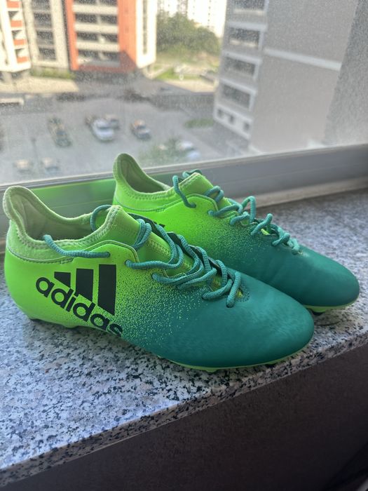 Ghete de fotbal Adidas TechFit
