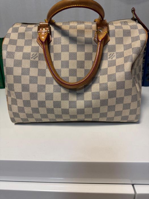 Продам сумку женскую Louis Vuitton оригинал