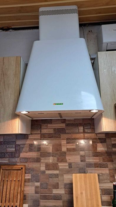 Hota IKEA Framtid HW400 nouă, neutilizată