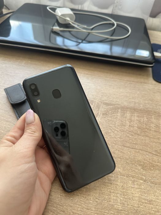 Samsung galaxy a20e