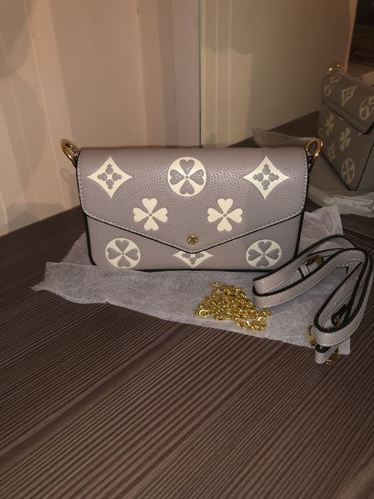 Новый сумки.