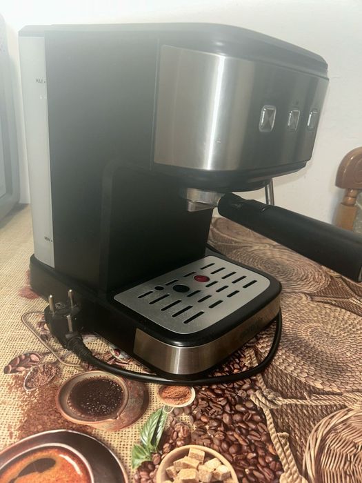 Vând aparat cafea