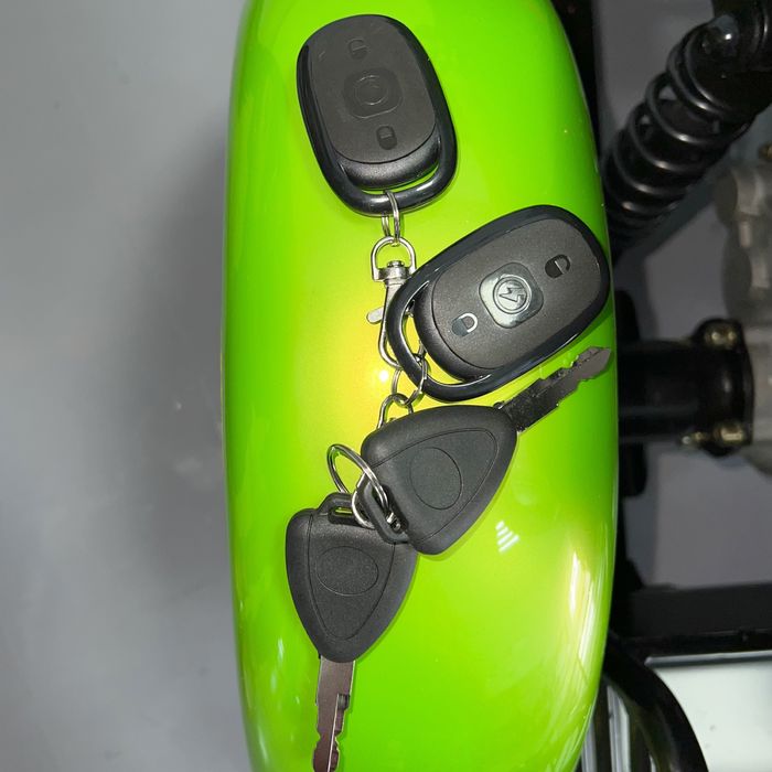 Електрическа триколка тип Веспа модел 750.2 NEW 2+1 TELSTAR