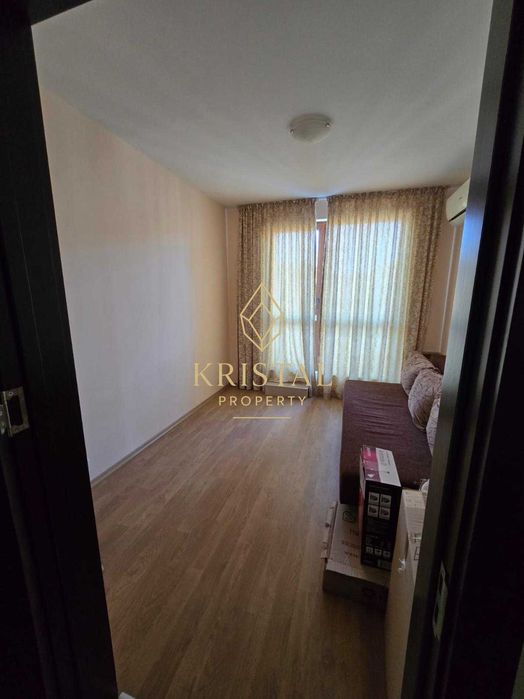 Продава се Тристаен апартамент в к.к. Елените - 82 кв.м за 842 €/кв.м - Снимка #12