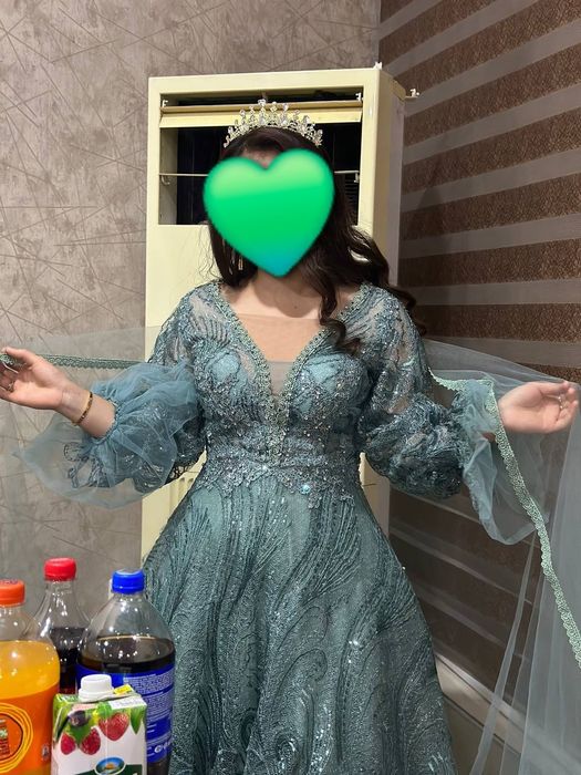 Turetski vechirni ko'ylak