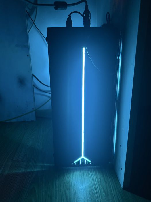 Vand Pc Gaiming Nou In Stare Buna!