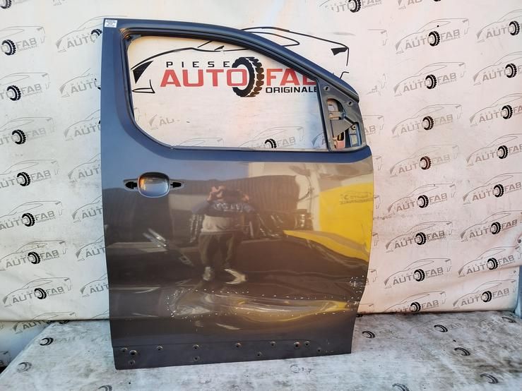 Usa dreapta fata Citroen Jumpy,Peugeot Expert,Toyota Proace etc an 201