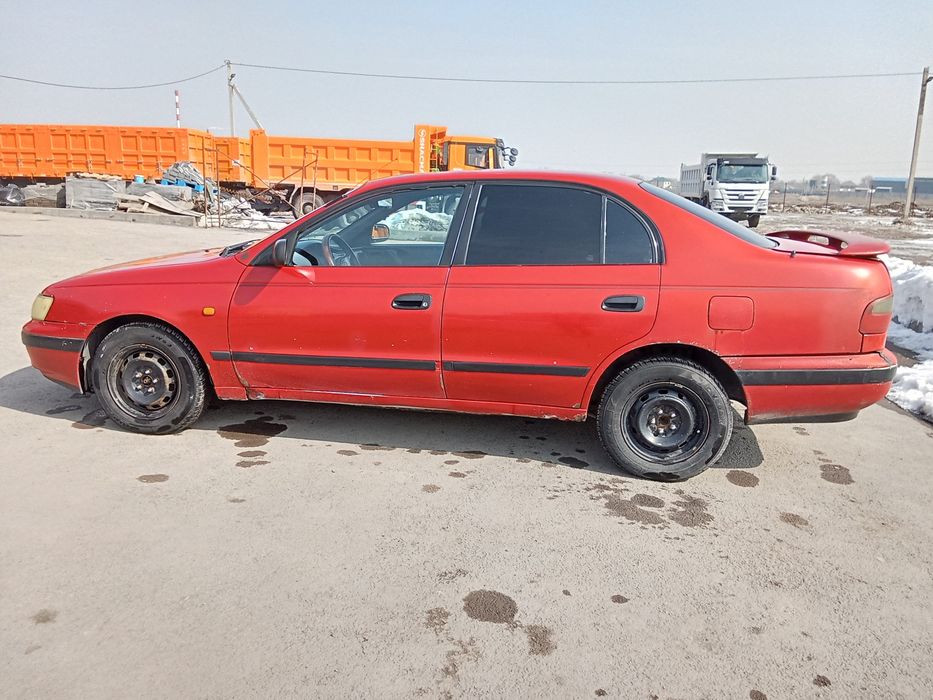 Тайота Карина 1.6