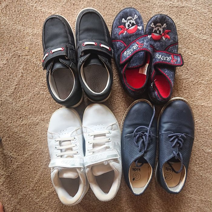 4 perechi încălțăminte copii , mărime 31 - 32