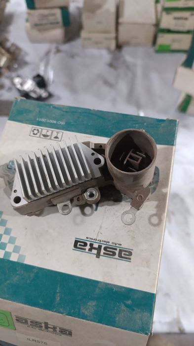 Запчасти на Генераторы