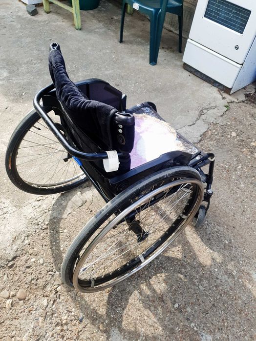 Vand scaun rulant pantera .