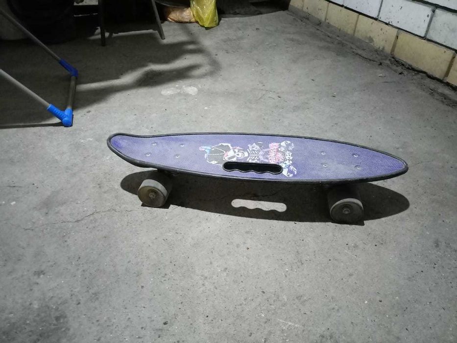 Продам скейтборд (пениборд)