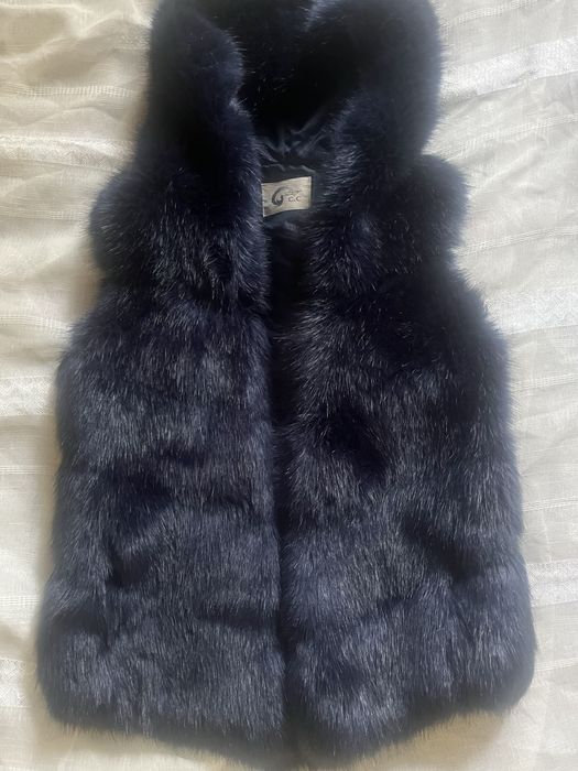 Продам меховой жилет