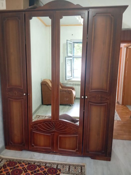 Продается шифоньер